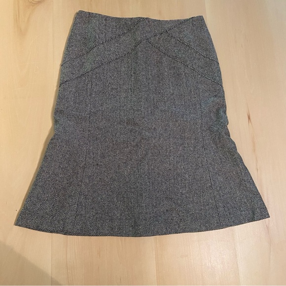 SANDRA ANGELOZZI Size 30 / size 6 Wool blend herringbone fitted flare skirt - Picture 1 of 8